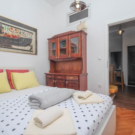 ספליט Fab 'N' Chic Apartments מראה חיצוני תמונה