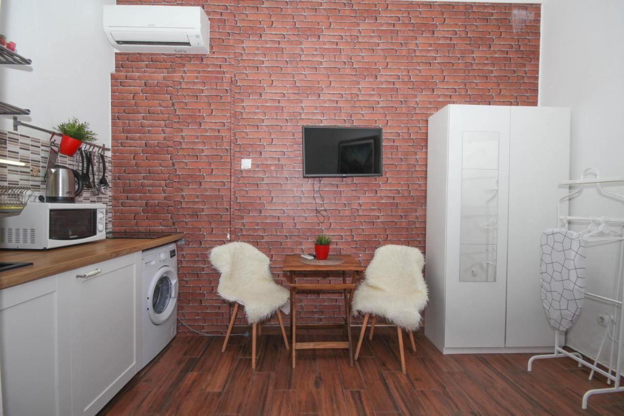 ספליט Fab 'N' Chic Apartments מראה חיצוני תמונה