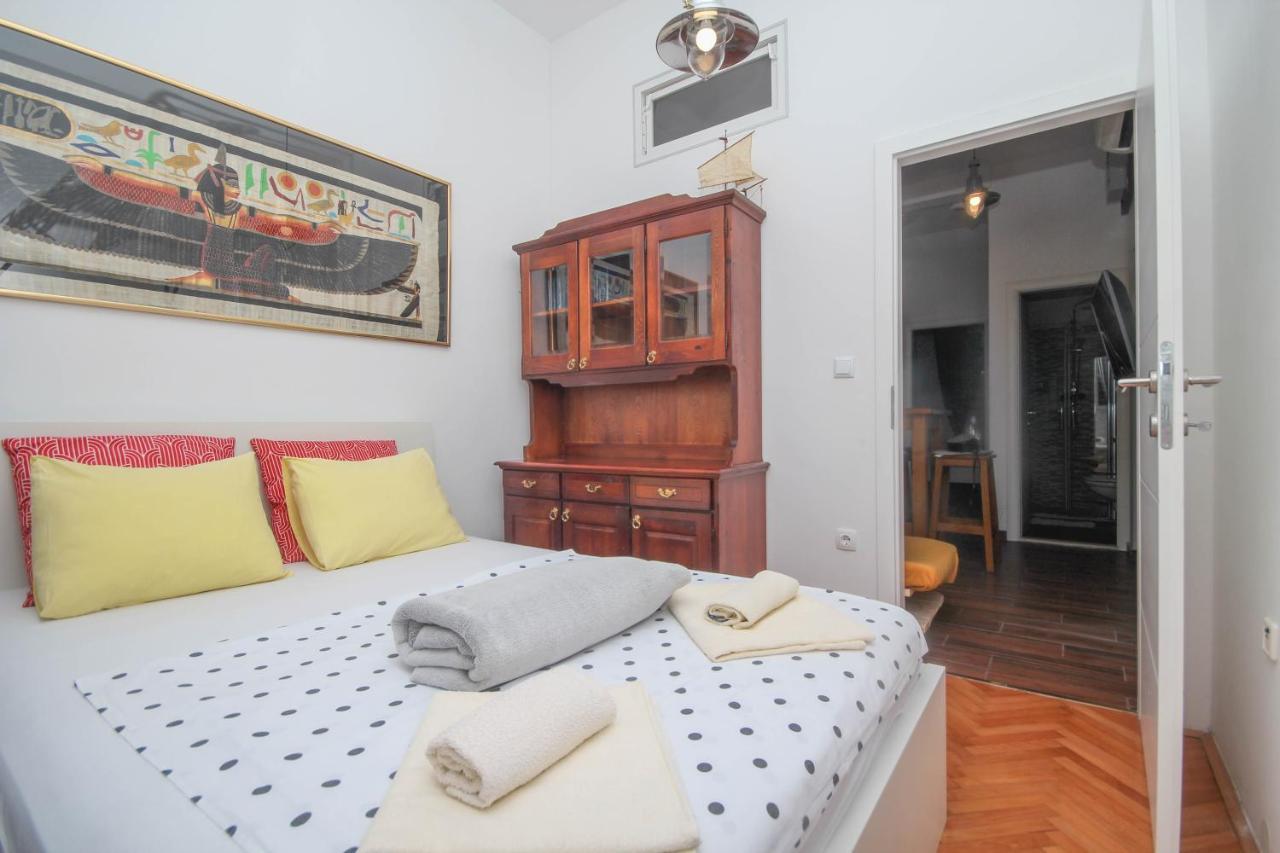 ספליט Fab 'N' Chic Apartments מראה חיצוני תמונה