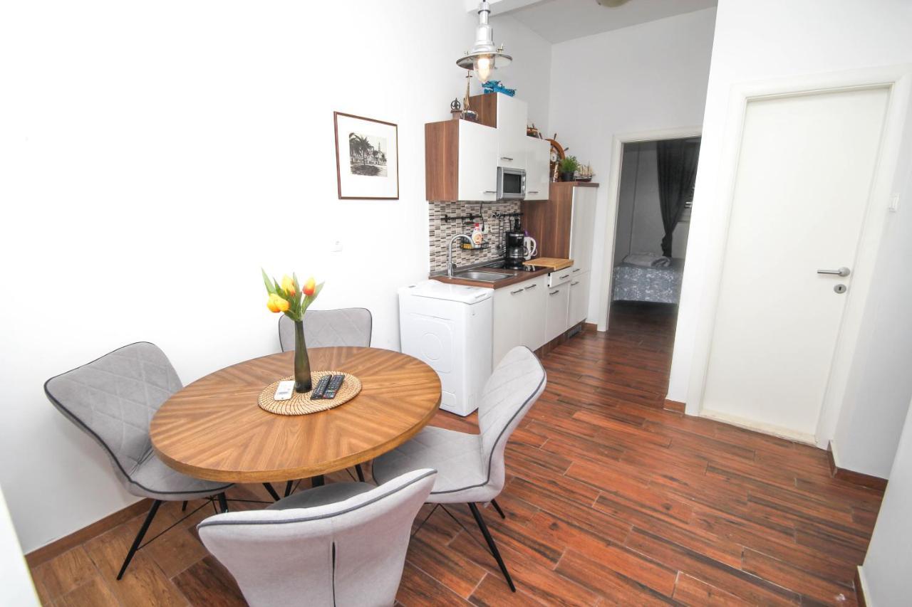ספליט Fab 'N' Chic Apartments מראה חיצוני תמונה