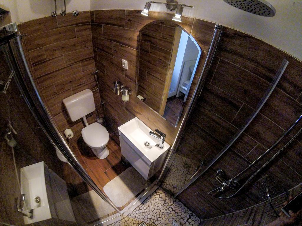 ספליט Fab 'N' Chic Apartments מראה חיצוני תמונה