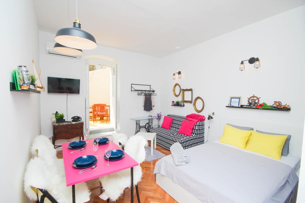 ספליט Fab 'N' Chic Apartments מראה חיצוני תמונה